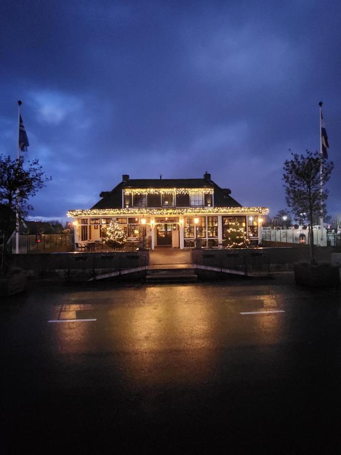 Café Brasserie Het Heerenhuis Het Kalf Esterno foto