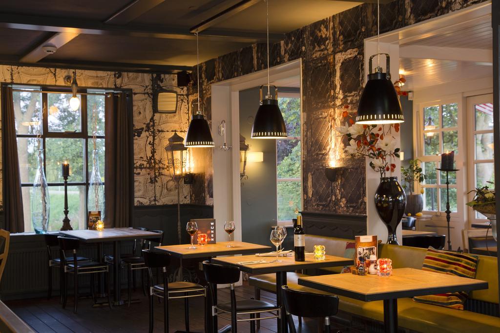 Café Brasserie Het Heerenhuis Het Kalf Esterno foto